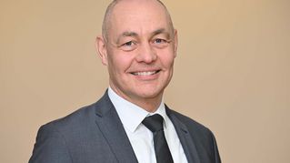 Poträt von Pastor Dr. Bartolt Haase